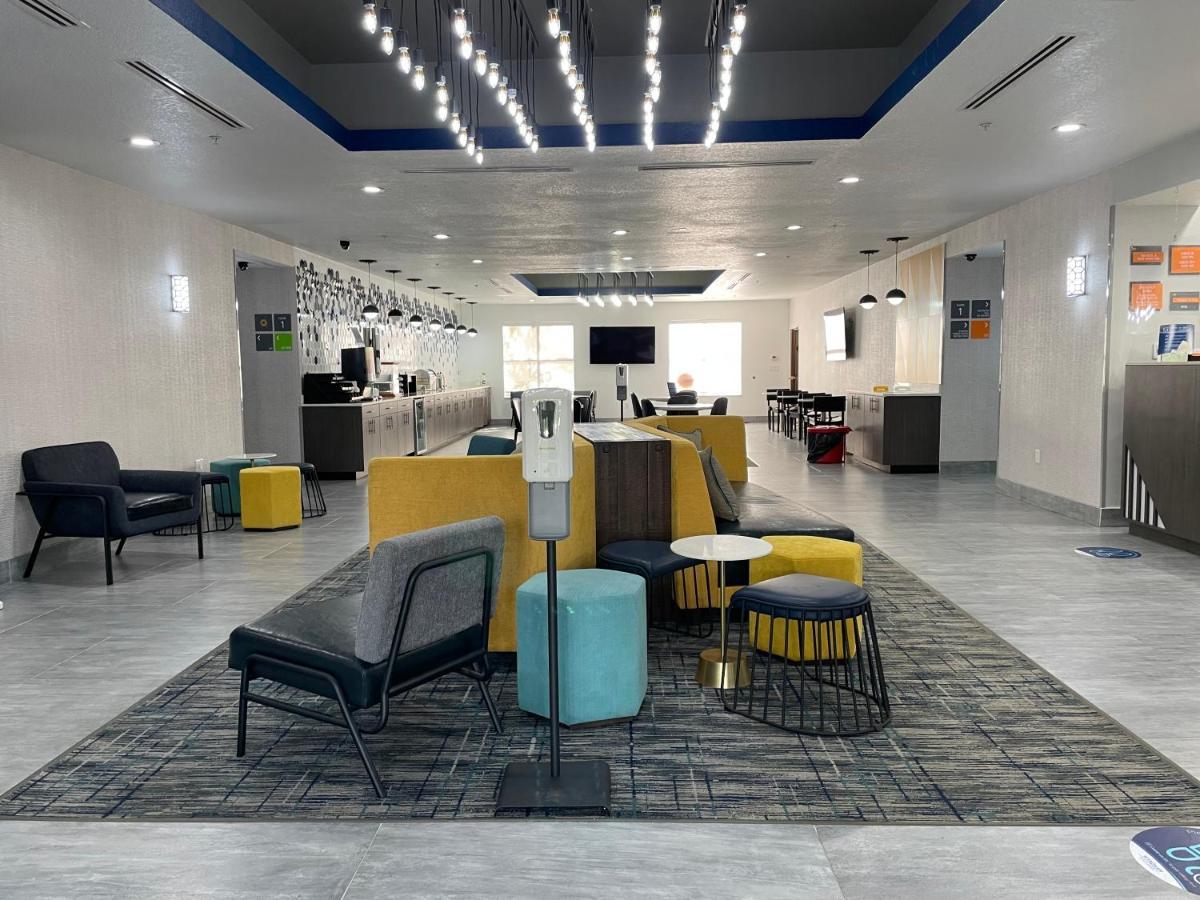 La Quinta By Wyndham Tampa Central Ngoại thất bức ảnh
