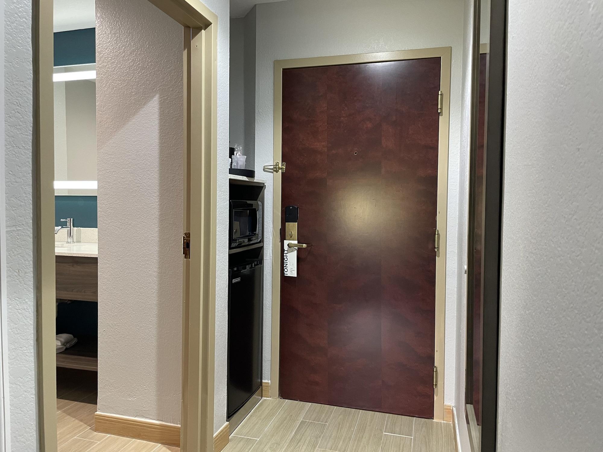 La Quinta By Wyndham Tampa Central Ngoại thất bức ảnh