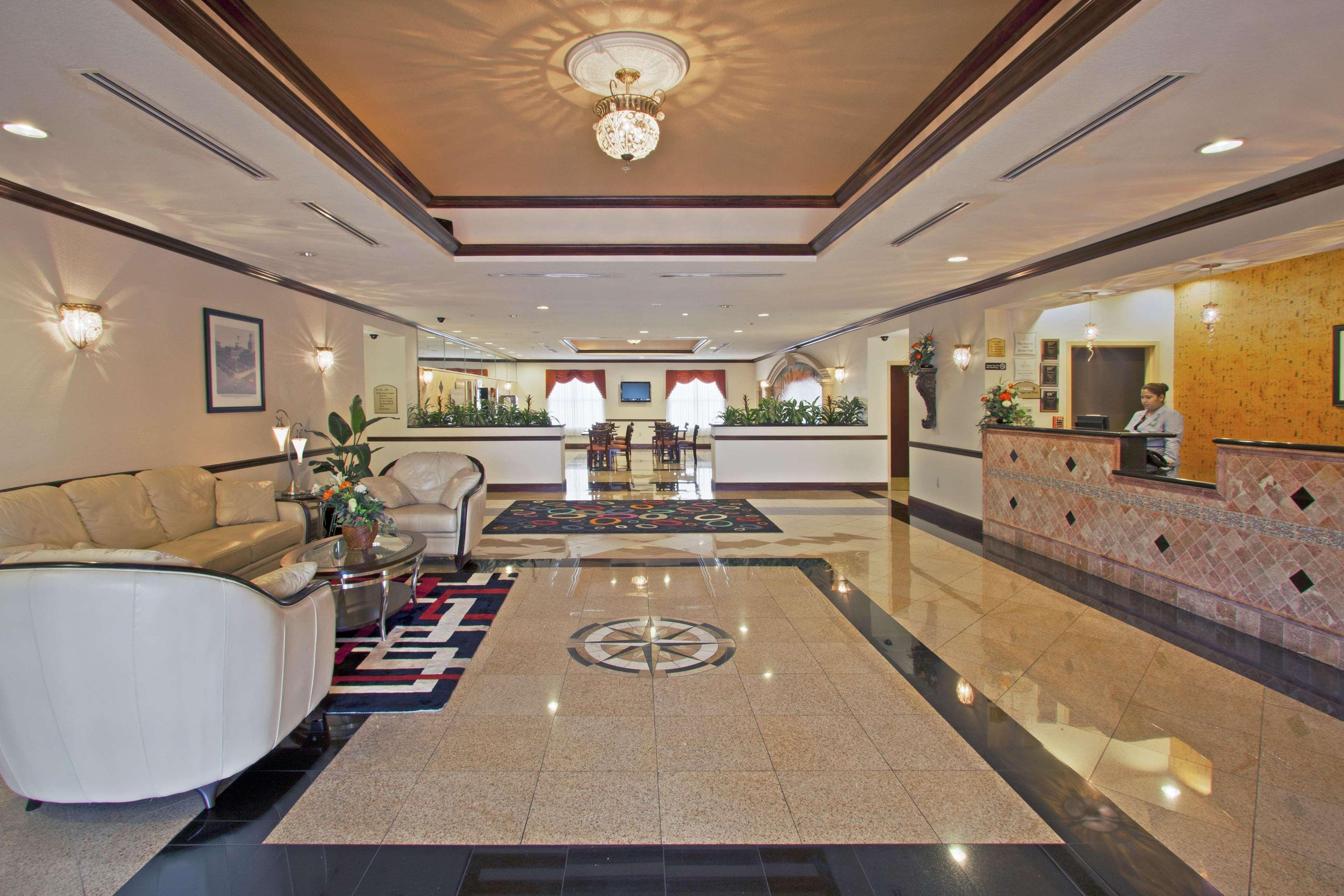 La Quinta By Wyndham Tampa Central Ngoại thất bức ảnh