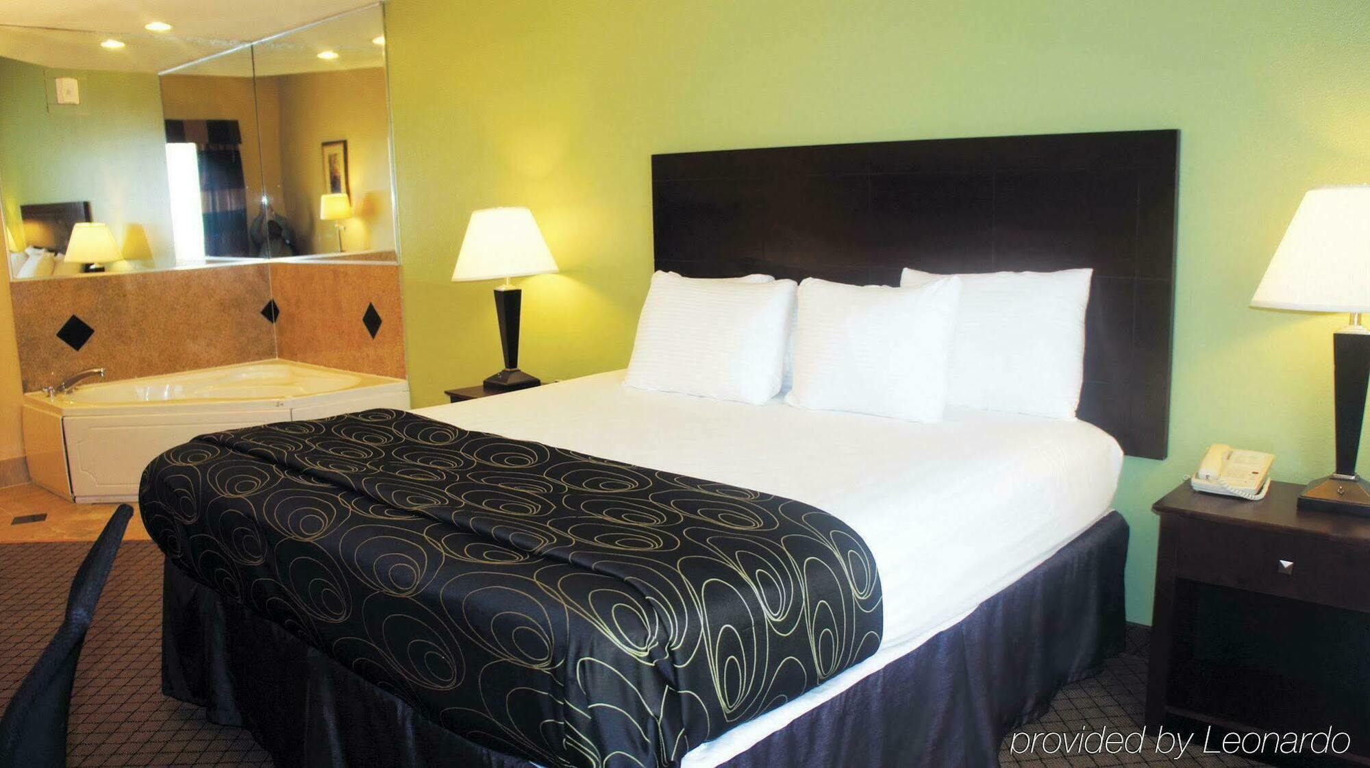 La Quinta By Wyndham Tampa Central Ngoại thất bức ảnh